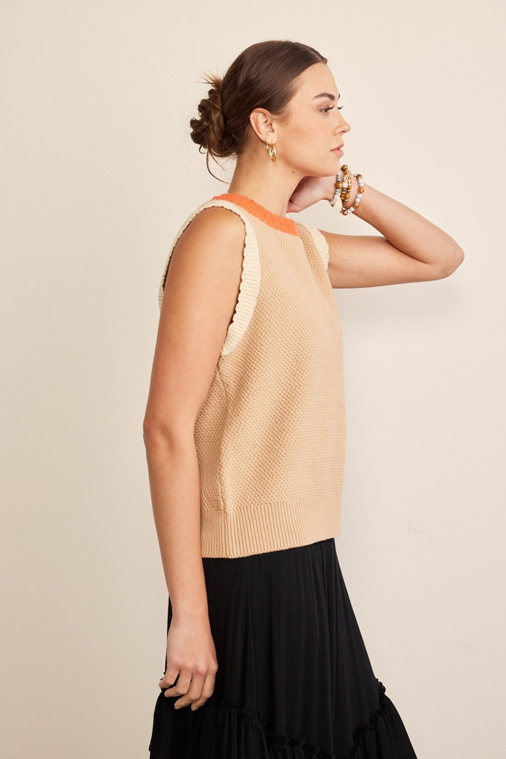 Contrast Round Neck Sweater
