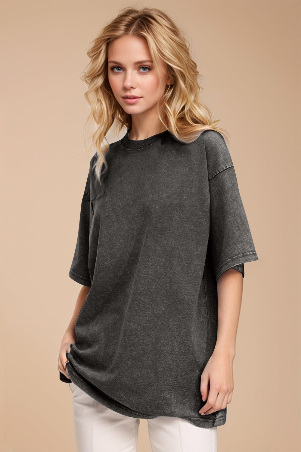 Basic T-Shirt