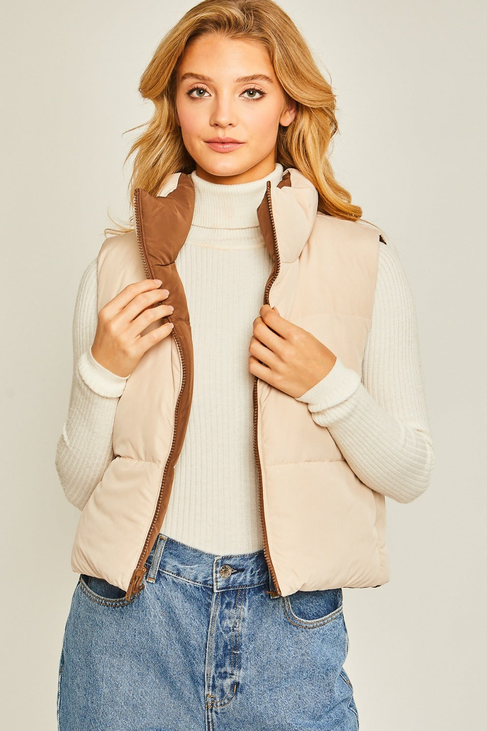 Cropped Contrast Reversible Vest