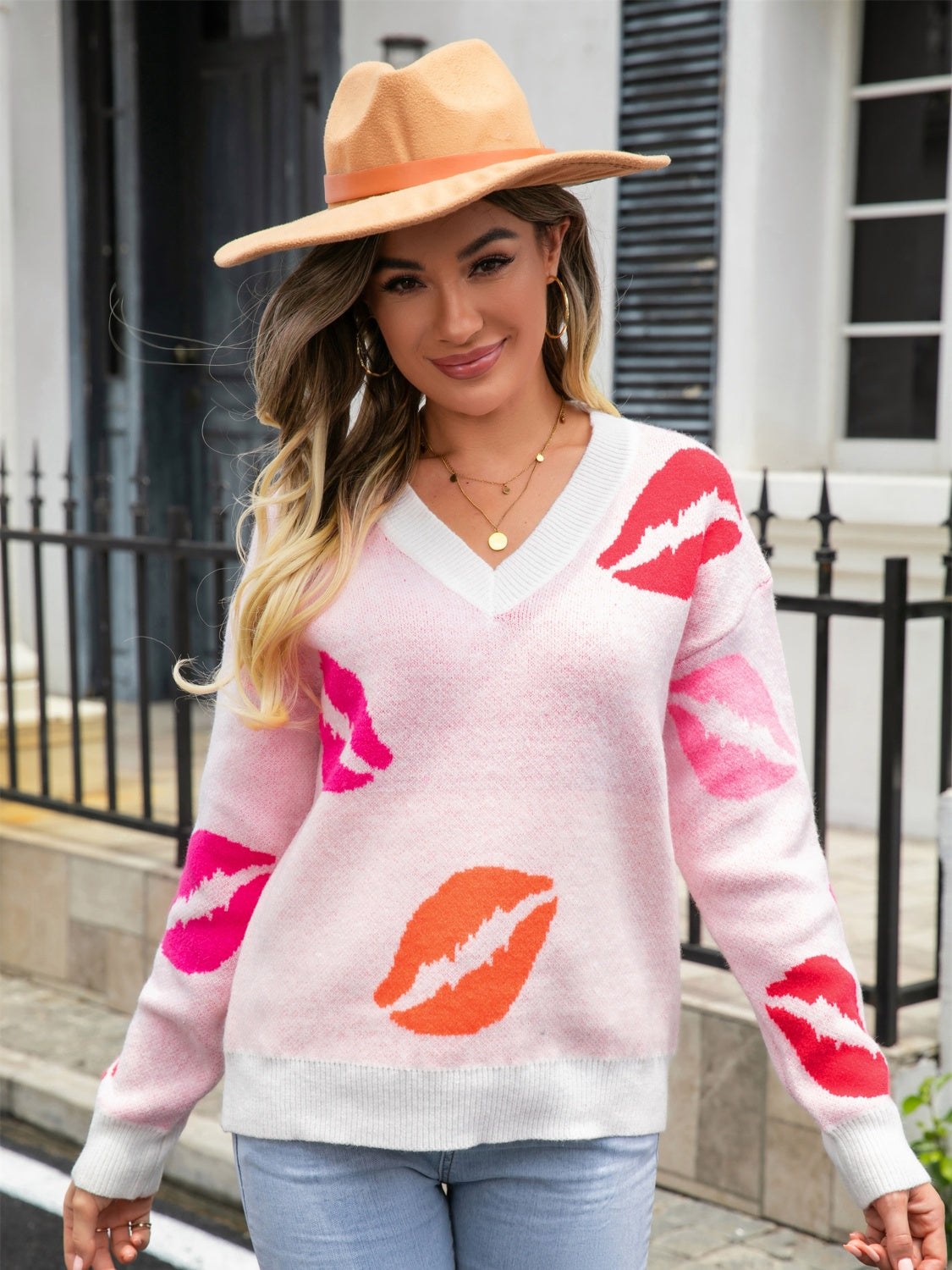 Lip V-Neck Sweater